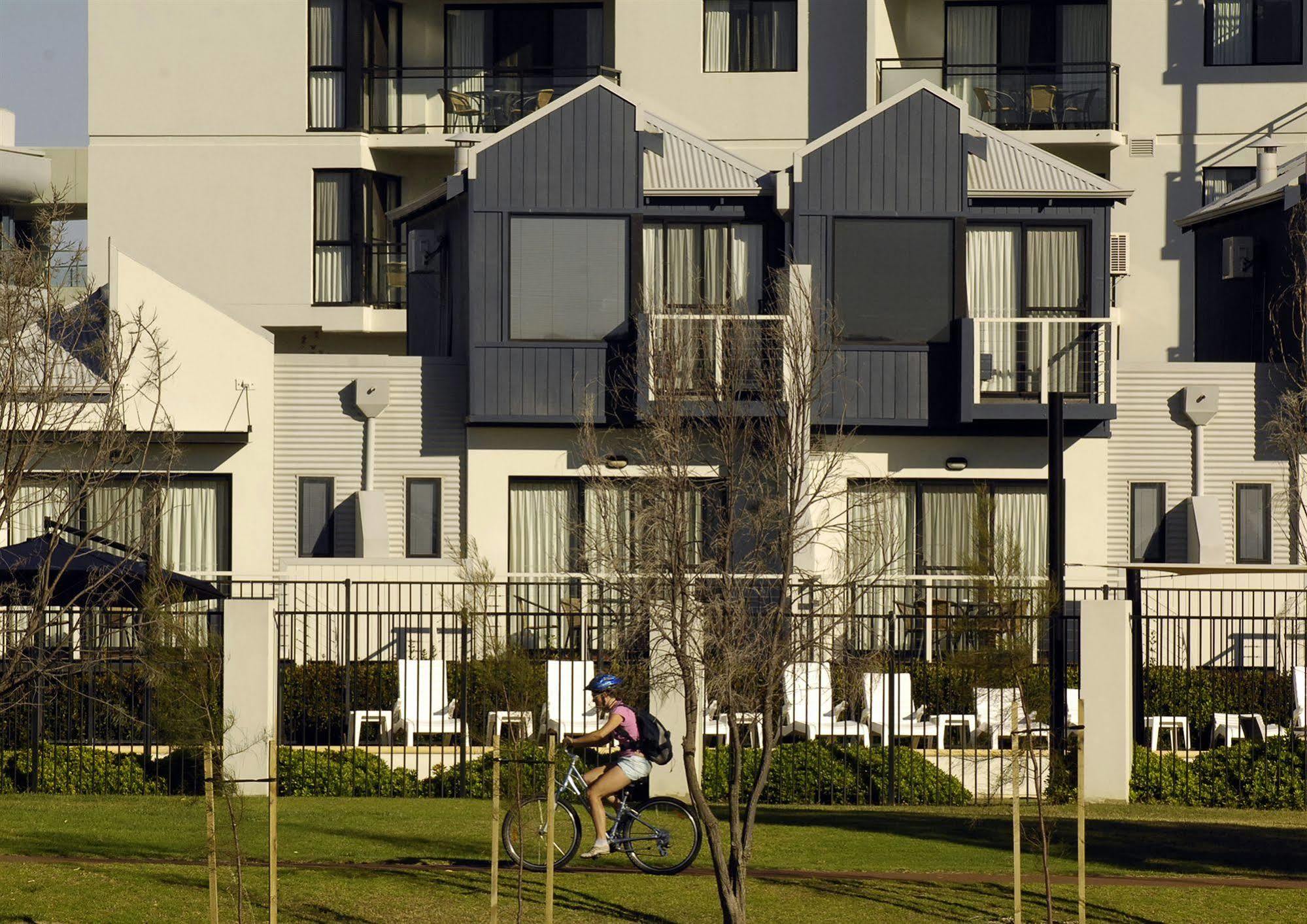 Assured Ascot Quays Apartment Hotel Περθ Εξωτερικό φωτογραφία