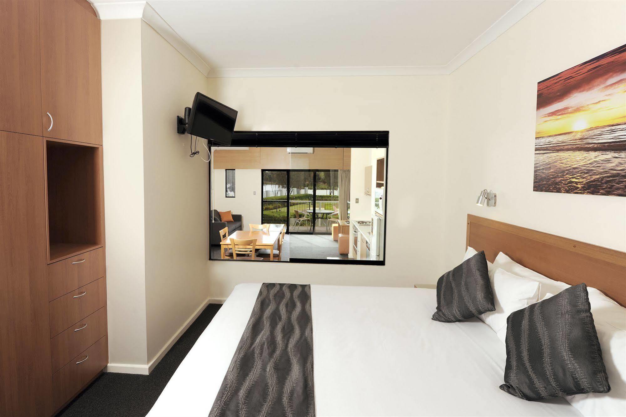 Assured Ascot Quays Apartment Hotel Περθ Εξωτερικό φωτογραφία